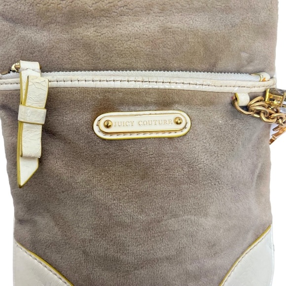 JUICY COUTURE Velour Beige Tan Cream Y2L Crossbody Shoulder Bag Purse Tote Charm - Picture 9 of 16